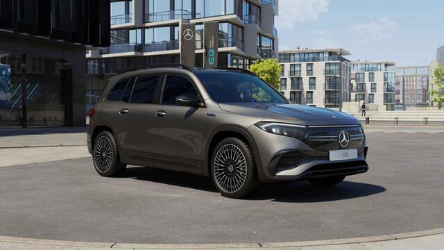 Mercedes-Benz EQB 250 AMG Line 67 kWh | Panoramdak | 20" lichtmetalenvelgen | Keyless | Stoelverwarming | Actief dempingsonderstel |