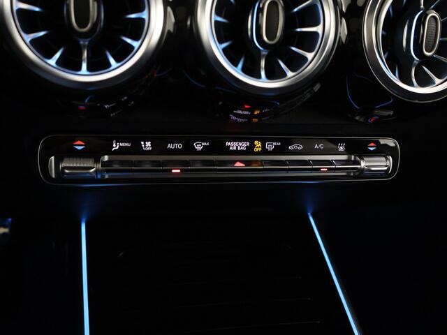 Mercedes-Benz EQB 250+ AMG Line 7p. 71 kWh | Nightpakket | Parkeerpakket met achteruitrijcamera | KEYLESS-GO comfort pakket | Winter pakket | EASY PACK achterklep | GUARD 360° Voertuigbescherming Plus |
