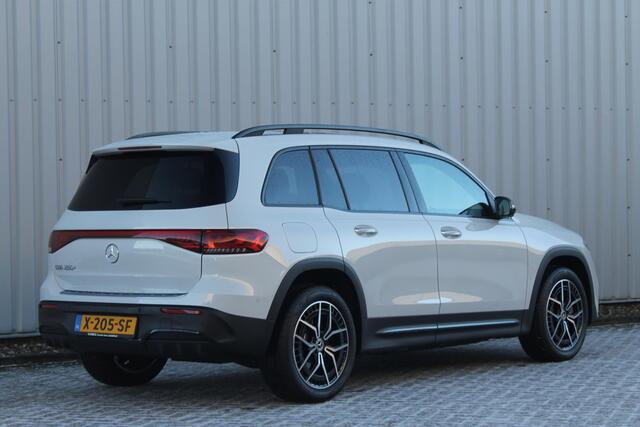 Mercedes-Benz EQB 250+ 71kWh | Panoramadak AMG-styling | extra getint glas | Parkeerpakket met 360°-camera | Showmodel sale