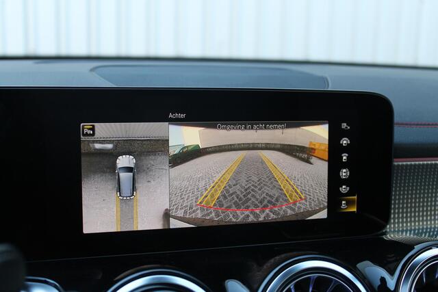 Mercedes-Benz EQB 250+ 71kWh | Panoramadak AMG-styling | extra getint glas | Parkeerpakket met 360°-camera | Showmodel sale