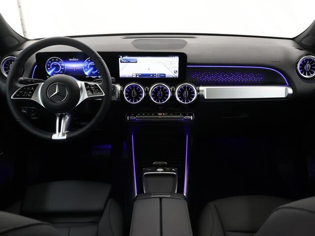 Mercedes-Benz EQB 250+ Luxury Line | Dodehoek Detectie | Panoramadak | Keyless Go | Sfeerverlichting | Stoelverwarming | Apple Carplay/Android Auto