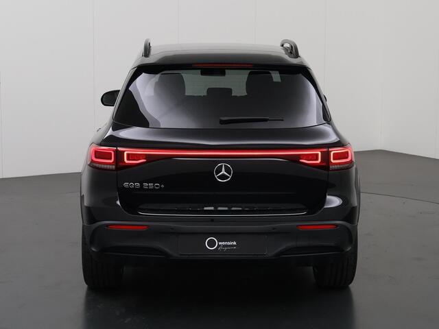 Mercedes-Benz EQB 250+ Business Line 71 kWh AMG styling | 20 inch LM velgen | LED verlichting | Night pakket | Sfeerverlichting 64 kl.