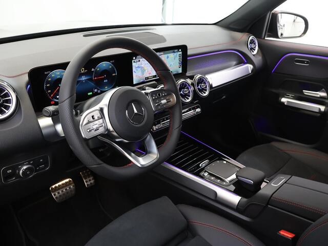 Mercedes-Benz EQB 250+ Business Line 71 kWh AMG styling | 20 inch LM velgen | LED verlichting | Night pakket | Sfeerverlichting 64 kl.