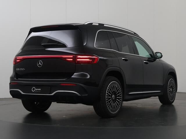 Mercedes-Benz EQB 250+ AMG Line 71 kWh | Panoramadak | Dodehoek Assistent | Elektrische Stoelen met Memory | 360 Camera | Burmester Surround System | Apple Carplay/Android Auto