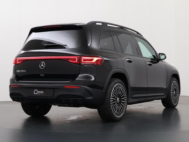 Mercedes-Benz EQB 250+ Sport Edition AMG 71 kWh | Panoramadak | Nightpakket incl 20'' | Sfeerverlichting | Keyless Go | Verstelbare demping