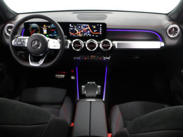 Mercedes-Benz EQB 250+ Sport Edition AMG 71 kWh | Panoramadak | Nightpakket incl 20'' | Sfeerverlichting | Keyless Go | Verstelbare demping