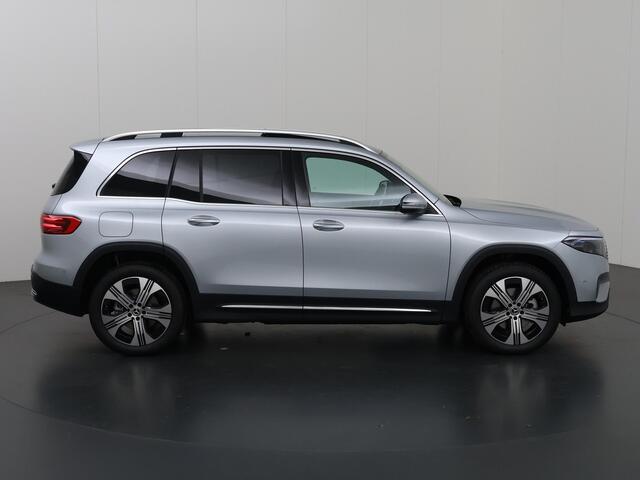 Mercedes-Benz EQB 250+ Luxury Line 71 kWh | Panoramadak | Keyless go | Achteruitrijcamera | Stoelverwarming | Sfeerverlichting |