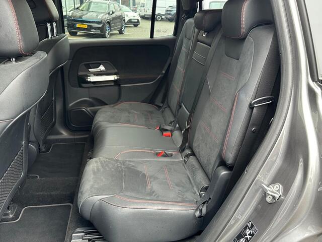 Mercedes-Benz EQB 250 AMG LINE 67 kWh - Navigatie - Stoelverwarming