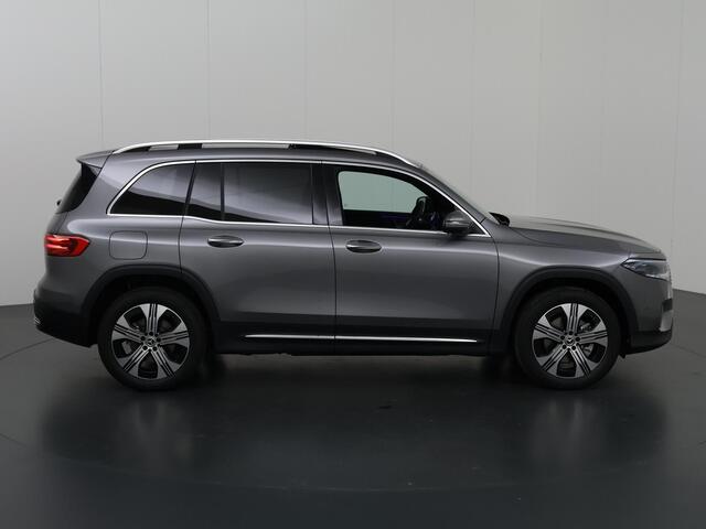 Mercedes-Benz EQB 250+ Luxury Line 71 kWh | Panoramadak | Memory stoelen | 360 camera | Sfeerverlichting |