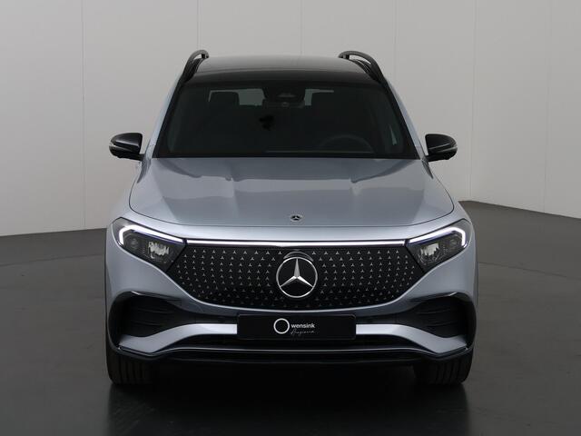 Mercedes-Benz EQB 250+ AMG Line 71 kWh | Apple Carplay | Dodehoekassistent |Trekhaak | Panoramadak | 19inch
