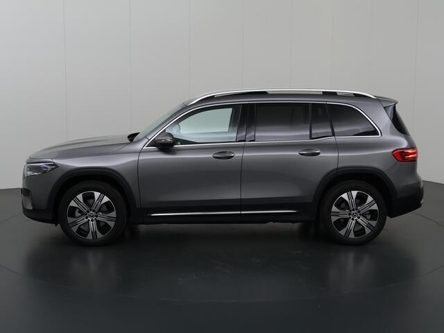 Mercedes-Benz EQB 250+ Luxury Line | Panoramadak | Winterpakket | Memory Stoelen | Keyless Go | Sfeerverlichting | Getint Glas | Carplay | LED Koplampen |