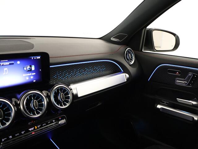 Mercedes-Benz EQB 250+ AMG Line 71 kWh | Nightpakket | Parkeerpakket met achteruitrijcamera | KEYLESS-GO comfort pakket | Burmester Surround Sound systeem | GUARD 360° Voertuigbescherming Plus |