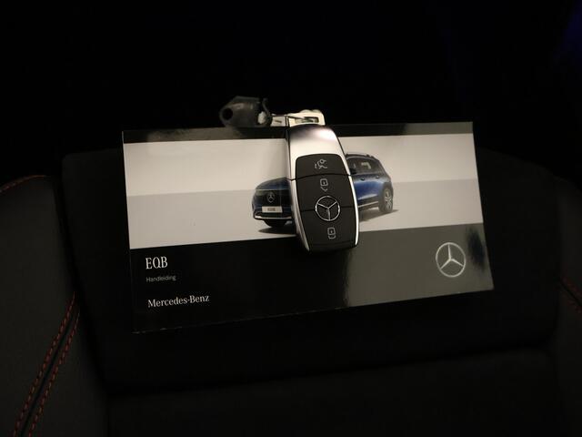 Mercedes-Benz EQB 250+ AMG Line 71 kWh | Nightpakket | Parkeerpakket met achteruitrijcamera | KEYLESS-GO comfort pakket | Burmester Surround Sound systeem | GUARD 360° Voertuigbescherming Plus |