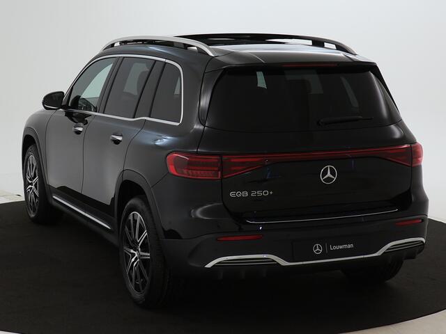 Mercedes-Benz EQB 250 AMG Line 7p. LIMITED 67 kWh | Parkeerpakket met achteruitrijcamera | KEYLESS-GO comfort pakket | GUARD 360° Voertuigbescherming Plus | Premium pakket | Extra USB-poorten | EASY PACK achterklep | Winter pakket |