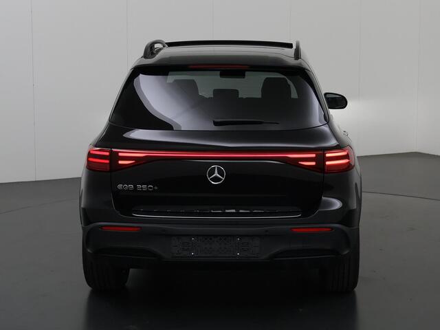 Mercedes-Benz EQB 250+ AMG Line 250+ AMG Line 71 kWh Panoramadak | Burmester audio | Memory stoelen | Nightpakket | Smartphone-integratie