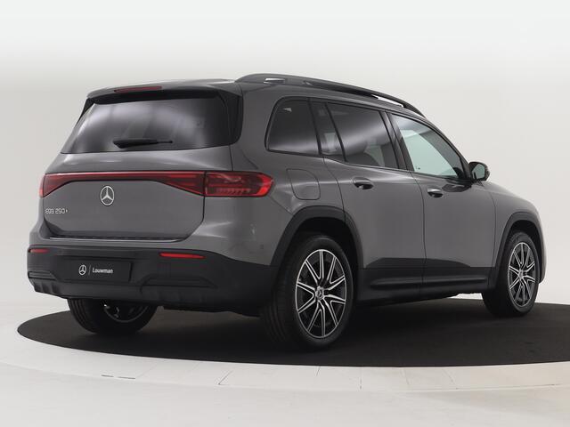 Mercedes-Benz EQB 250+ AMG Line 7p. 71 kWh | Nightpakket | Premium pakket | KEYLESS-GO comfort pakket | Parkeerpakket met 360°-camera | Winter pakket |Extra USB-poorten | Burmester Surround Sound systeem | Sfeerverlichting |
