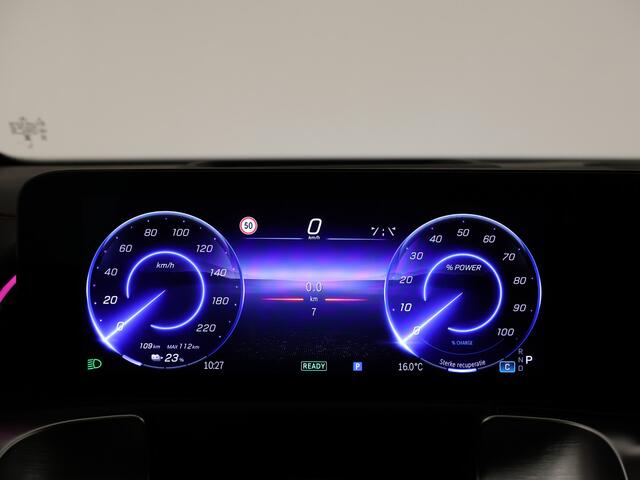 Mercedes-Benz EQB 250+ AMG Line 7p. 71 kWh | Nightpakket | Premium pakket | KEYLESS-GO comfort pakket | Parkeerpakket met 360°-camera | Winter pakket |Extra USB-poorten | Burmester Surround Sound systeem | Sfeerverlichting |