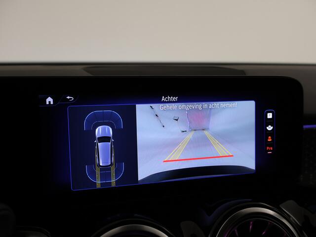 Mercedes-Benz EQB 250+ Business Line 7p. 71 kWh | Parkeerpakket met achteruitrijcamera | EASY PACK achterklep | Dodehoekassistent | Extra USB-poorten | GUARD 360° Voertuigbescherming Plus | Sfeerverlichting |