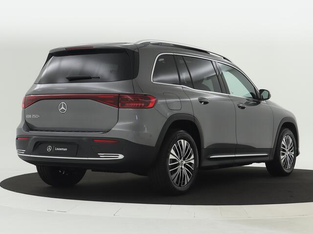 Mercedes-Benz EQB 250+ Business Line 7p. 71 kWh | Dodehoekassistent | Parkeerpakket met achteruitrijcamera | GUARD 360° Voertuigbescherming Plus | EASY PACK achterklep | Sfeerverlichting | Verwarmde stoelen vooraan | Extra USB-poorten |