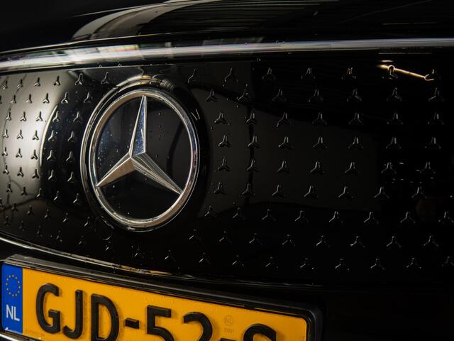 Mercedes-Benz EQB 250+ Luxury Line 71 kWh Mercedes-Benz EQB 250+ Essential Line 71 kWh