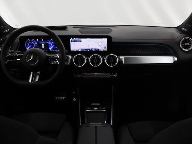 Mercedes-Benz EQB 250+ AMG Line | |Premium | Verstelbare demping | Panorama | Memory Pack