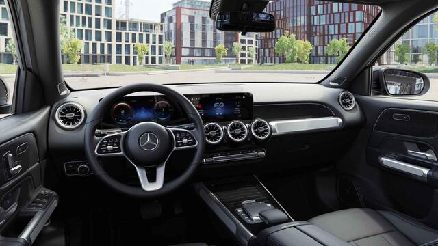 Mercedes-Benz EQB 250 Luxury Line 67 kWh | Memory | Keyless | 360 camera | Burmester |