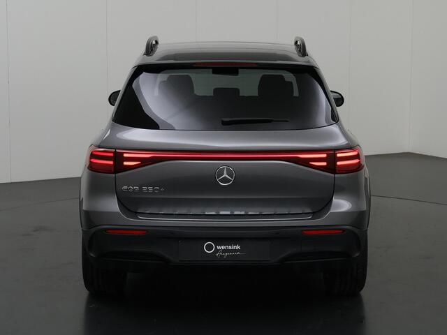 Mercedes-Benz EQB 250+ AMG Line | Premium pakket | Apple Carplay | Trekhaak | 360 Camera | Dodehoek | Night pakket |