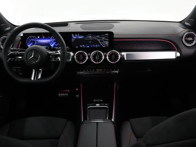 Mercedes-Benz EQB 250+ AMG Line 71 kWh | Rijassistentiepakket Plus | 360 Camera | Burmester | Head up | 20" inch AMG velgen | Berggrijs Magno