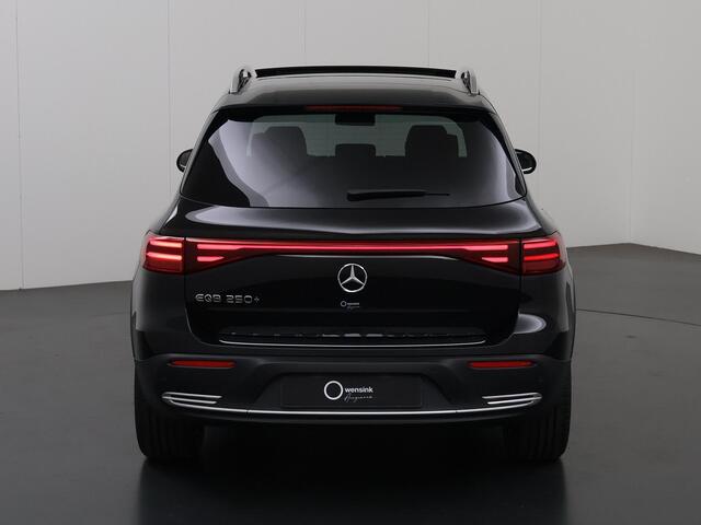 Mercedes-Benz EQB 250+ Luxury Line Apple Carplay | Dode hoek assistent | 19 inch Lm velgen | Getinte achterramen | Premium pakket