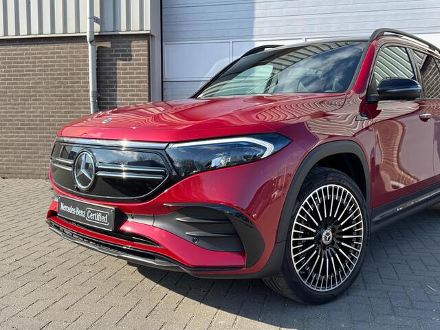 Mercedes-Benz EQB 250 AMG | Panoramadak |