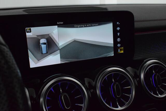 Mercedes-Benz EQB 300 228pk 4MATIC AMG Line 67 kWh 360Camera Head-Up Stoelverwarming Panoramadak Navigatie
