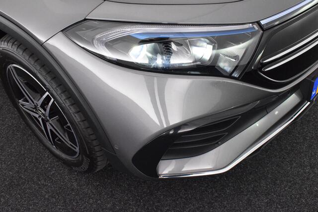 Mercedes-Benz EQB 300 228pk 4MATIC AMG Line 67 kWh 360Camera Head-Up Stoelverwarming Panoramadak Navigatie