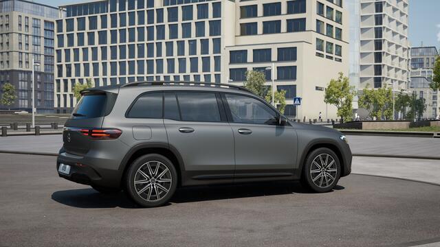 Mercedes-Benz EQB 250+ AMG Line LIMITED 71 kWh | Nightpakket | Parkeerpakket met achteruitrijcamera | KEYLESS-GO comfort pakket | EASY PACK achterklep | Premium pakket | Verwarmde stoelen vooraan | Dodehoekassistent |