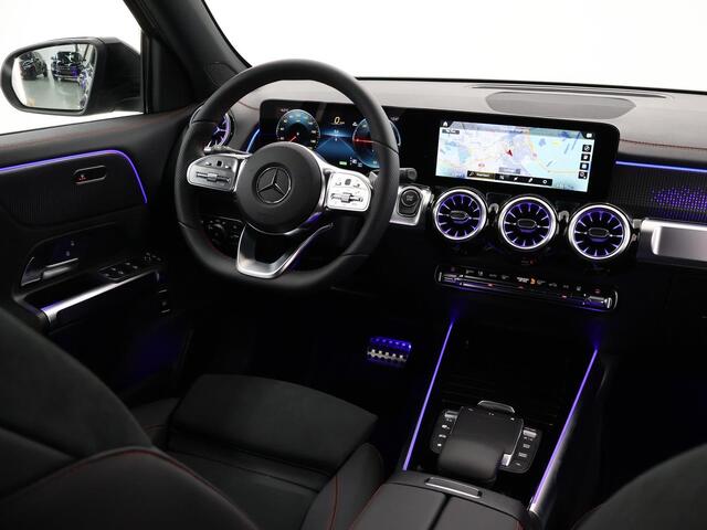 Mercedes-Benz EQB 250+ Business Edition 71 kWh | AMG Line | Nightpakket | Sfeerverlichting | Alarmsysteem | Dodehoekassistent | Apple CarPlay |