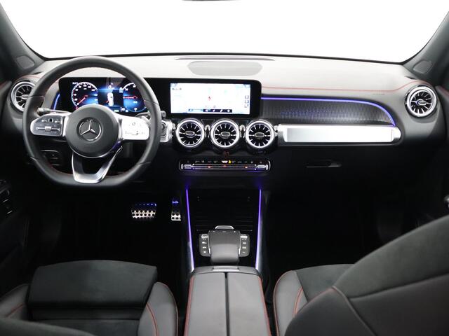 Mercedes-Benz EQB 250+ AMG NIGHT 71 kWh Mercedes-Benz EQB 250+ Business Edition 71 kWh | AMG Line | Night Pakket | 19" velgen | Sfeerverlichting | Dodehoek assistent |