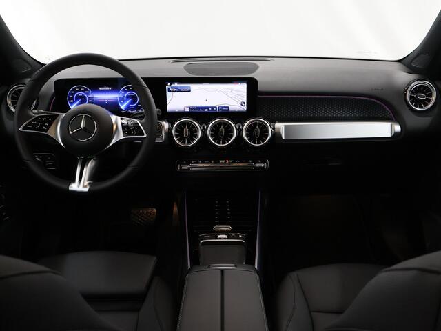 Mercedes-Benz EQB 250+ Luxury Line | Winter-pakket | Elektrisch verstelbare stoelen | 360 graden camera | Elektrisch bedienbaar panorama-dak