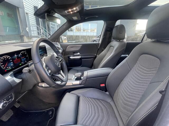 Mercedes-Benz EQB 250 | Panoramadak | Easy Pack | Stoelverwarming Mercedes-Benz EQB 250 Luxury | Panoramadak