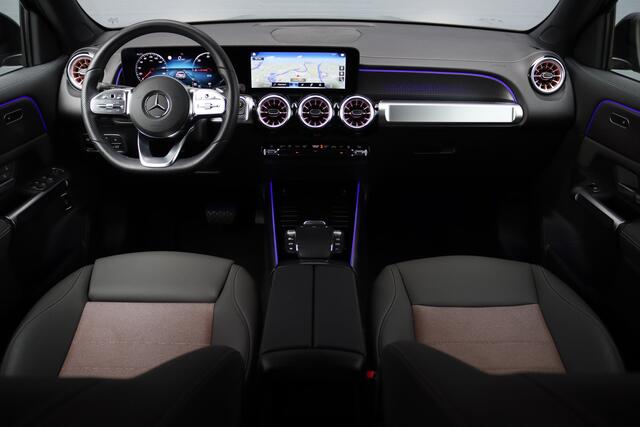 Mercedes-Benz EQB 300 4MATIC Luxury Line 67 kWh | Dodehoekassistent | Nightpakket | Surround Camera | Vario-achterbank | Apple Carplay/Android Auto | High Perf. LED | Zitcomfortpakket | Stoelverwarming |