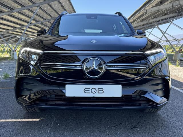 Mercedes-Benz EQB 250+ Business Edition 71 kWh | AMG-line | Night | Sfeerverlichting | Dodehoek assistent | Apple Carplay | Achteruitrijcamera | Stoelverwarming | DAB+ Radio |