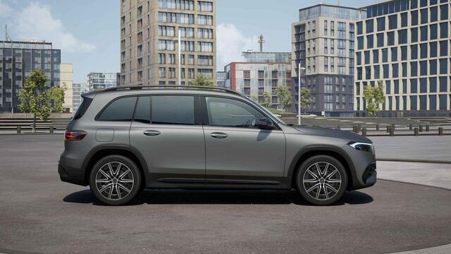 Mercedes-Benz EQB 250+ AMG Line 71 kWh | Burmester Sound System | Head-Up Display | Elektrische Stoelen met Memory | Nightpakket | Sfeerverlichting | Matte Lak Exclusive |