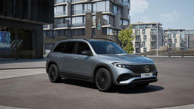 Mercedes-Benz EQB 250+ Business Solution AMG 71 kWh | Night | Panoramadak | Trekhaak | Burmester | Memory stoelen | Head-up display | Sfeerverlichting |