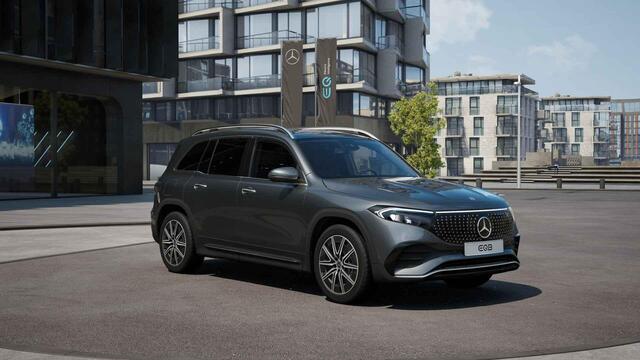 Mercedes-Benz EQB 250+ Business Solution AMG 71 kWh | Trekhaak | Panorama-schuifdak | Stoel + stuurverwarming | Memory stoelen |