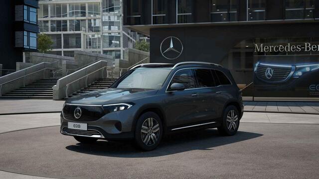 Mercedes-Benz EQB 250+ Luxury Line 71 kWh | Panoramadak | DISTRONIC | Apple carplay & Android auto | Sfeerverlichting | Achteruitrijcamera