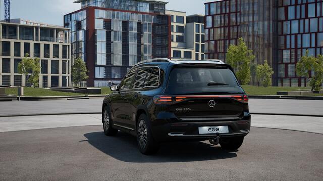 Mercedes-Benz EQB 250+ Business Solution Luxury 71 kWh | Trekhaak | Parkeerpakket met achteruitrijcamera | EASY PACK achterklep | Dodehoekassistent | Extra USB-poorten | Verwarmde stoelen vooraan | Spiegelpakket | Sfeerverlichting |