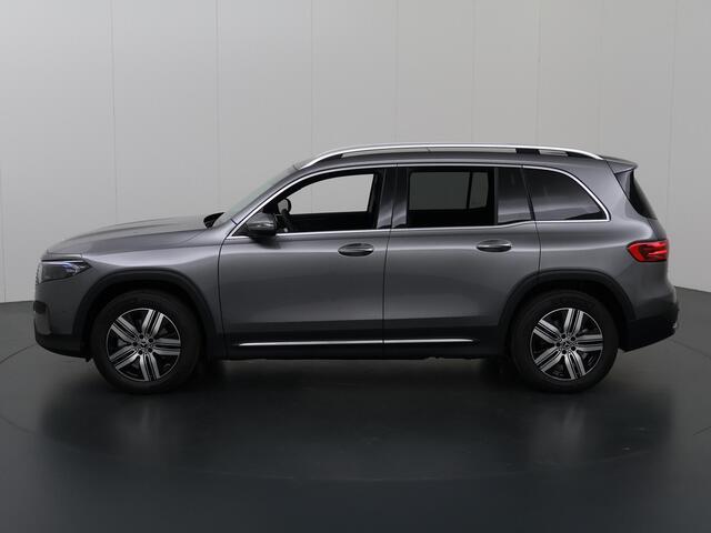 Mercedes-Benz EQB 250+ Luxury Line 71 kWh | Achteruitrijcamera | Panoramaschuifdak | DAB + | Stoelverwarming | Keyless go |