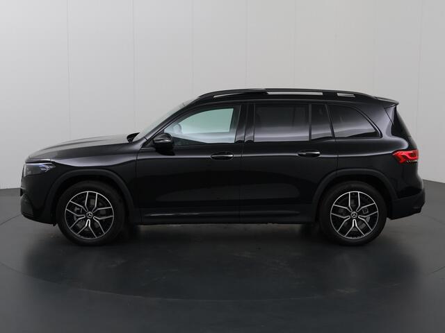 Mercedes-Benz EQB 300 4MATIC AMG NIGHT Premium 67 kWh | Panoramadak | Sfeerverlichting | Apple Carplay | Stoelverwarming | Achteruitrijcamera |