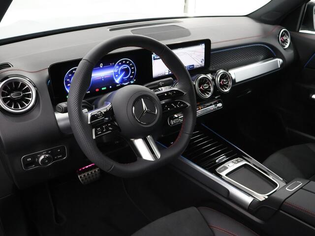 Mercedes-Benz EQB 250+ AMG Line | Panoramadak | Nightpakket | Keyless Go | Sfeerverlichting | 360 Camera | Carplay