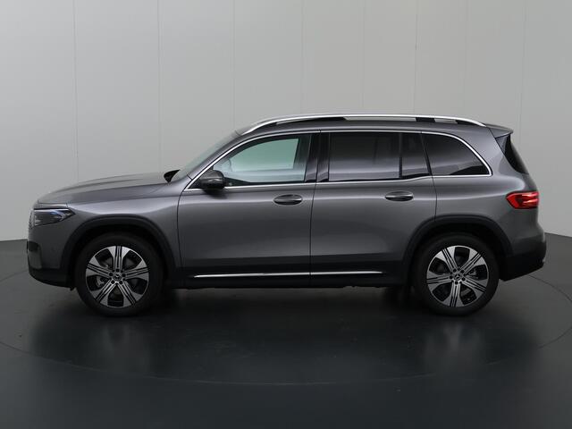 Mercedes-Benz EQB 250+ Luxury Line | Panoramadak | Keyless Go | Sfeerverlichting | Getint Glas | Carplay | LED Koplampen | Dodehoek Ass.