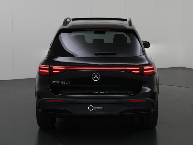 Mercedes-Benz EQB 250+ AMG Line 71 kWh