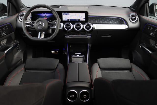 Mercedes-Benz EQB 350 4MATIC AMG Line 71 kWh | Facelift | Distronic | Burmester | Memory | HUD | Trekhaak | Panoramadak | Verwarmd Stuurwiel | Keyless Go | Vario-achterbank |